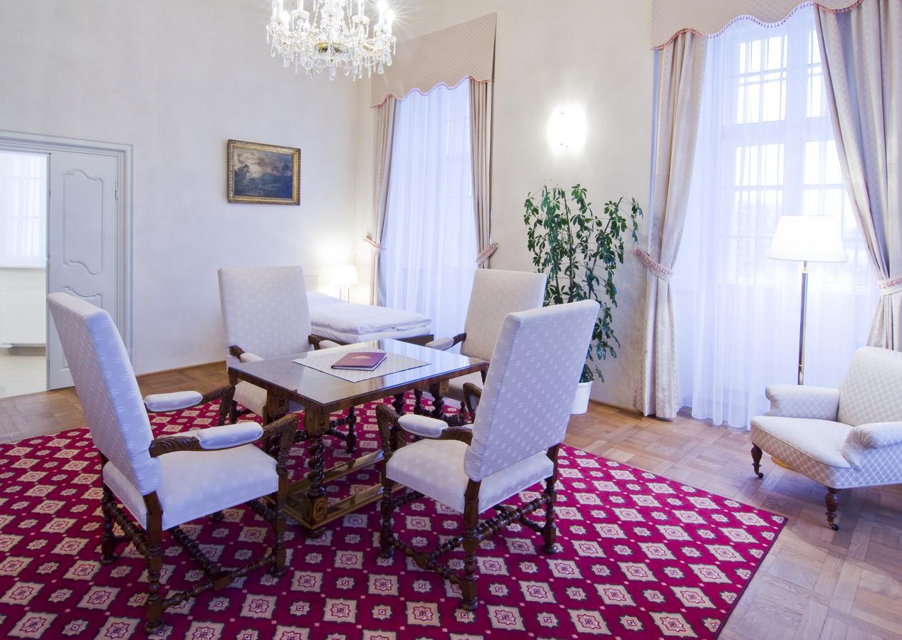 Chateau Liblice Бушице Экстерьер фото